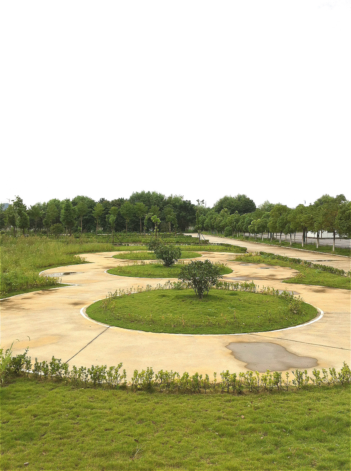 交院驾校训练场地现已提档升级，完全模拟考场设置，是您当仁不让的学驾好选择